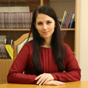 Anna Tsybuliak Kustevych