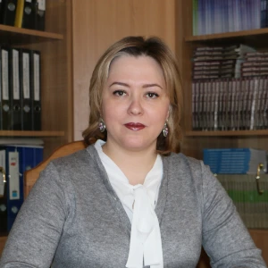 Yana Odovichena